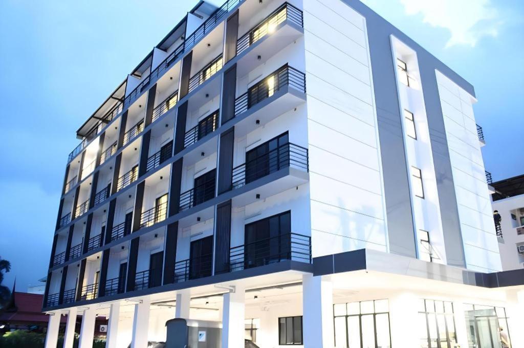 The Bed Hotel Phitsanulok Exterior foto