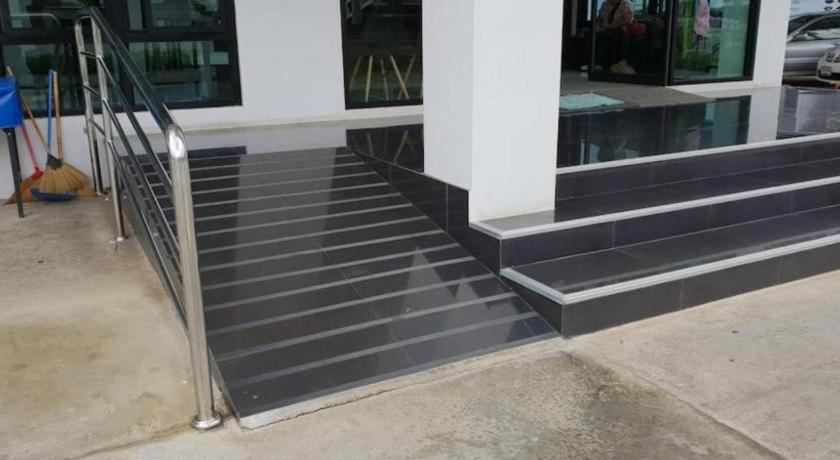 The Bed Hotel Phitsanulok Exterior foto